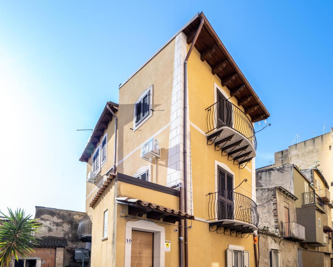 Casa Vacanze A' Lanterna Licata Exterior photo